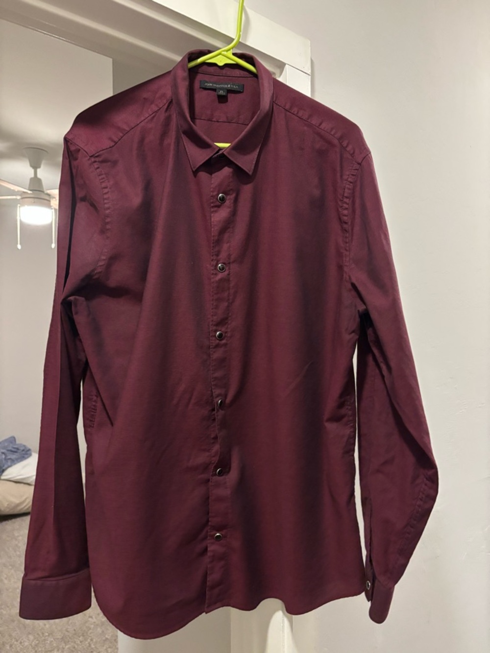 John Varvatos Men's Long Sleeve Snap Button-Down Shirt in Burgundy